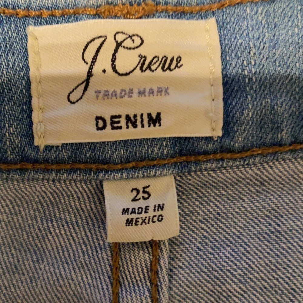 J. Crew‎ Denim High Rise Button Fly Cutoff Shorts Womens Size 25 Light Wash - Picture 3 of 4